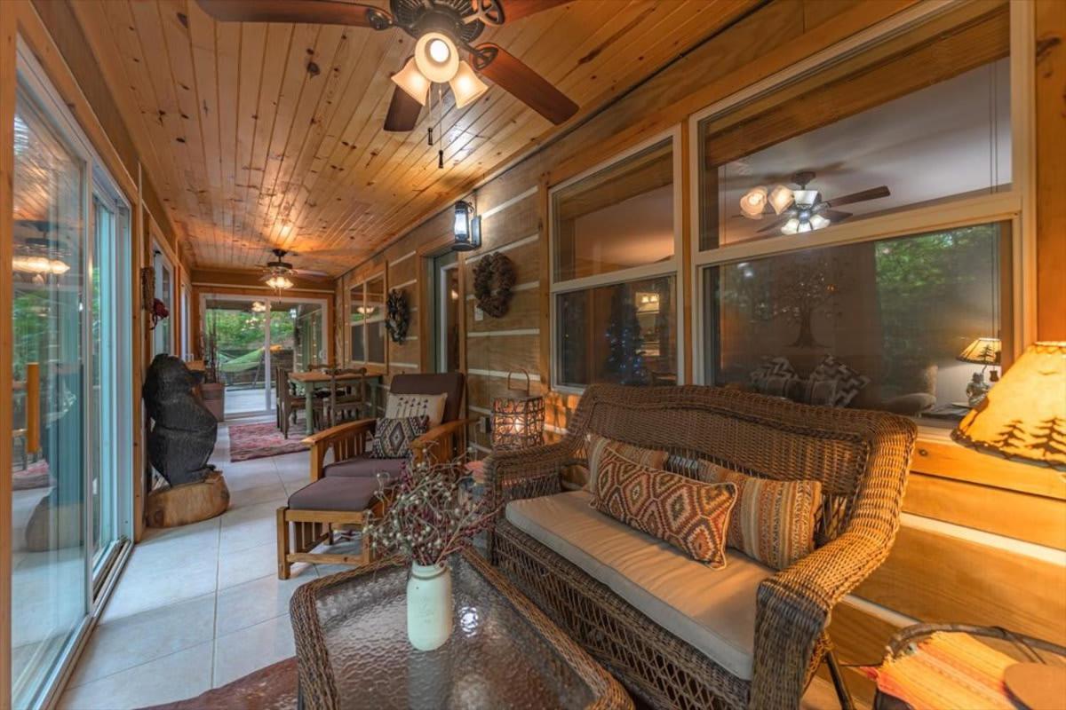 Villa Waterfront Mountain Cabin With Hot Tub Blue Ridge Exterior foto